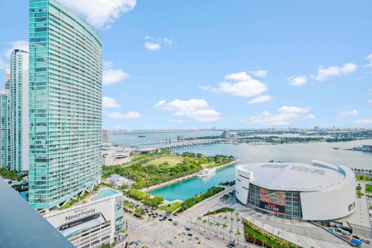 Ocean View 2 Bedroom Downtown 5 Minutes From Apartamento