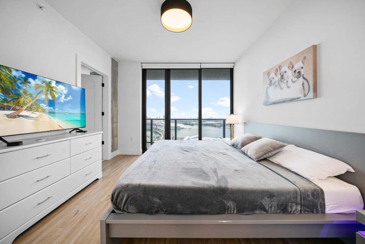 Ocean View 2 Bedroom Downtown 5 Minutes From Apartamento